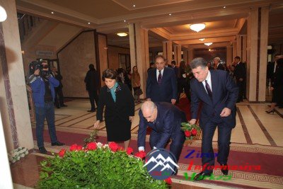 BDU-da ümummilli lider Heydər Əliyevin anım günü ilə əlaqədar tədbir keçirilib