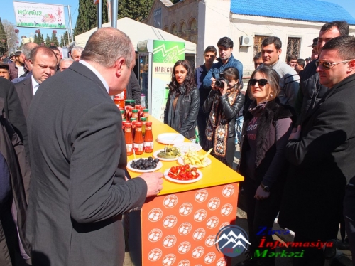 Gürcüstan Prezidenti və Baş naziri Marneulidə keçirilən Novruz şənliklərində iştirak ediblər