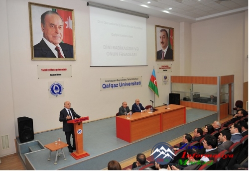 Qafqaz Universitetində Dini Qurumlarla İş üzrə Dövlət Komitəsinin sədri ilə görüş keçirilib