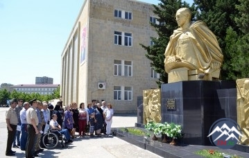 Yeni Azərbaycan Partiyası Azərbaycan Respublikası Müdafiə Nazirliyinin bir qrup əsgər və zabitinin ailə üzvləri ilə birlikdə yay istirahətinin təşkili kampaniyasına start verdi