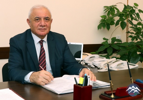 Professor İlham Pirməmmədovun 65 yaşı tamam olur